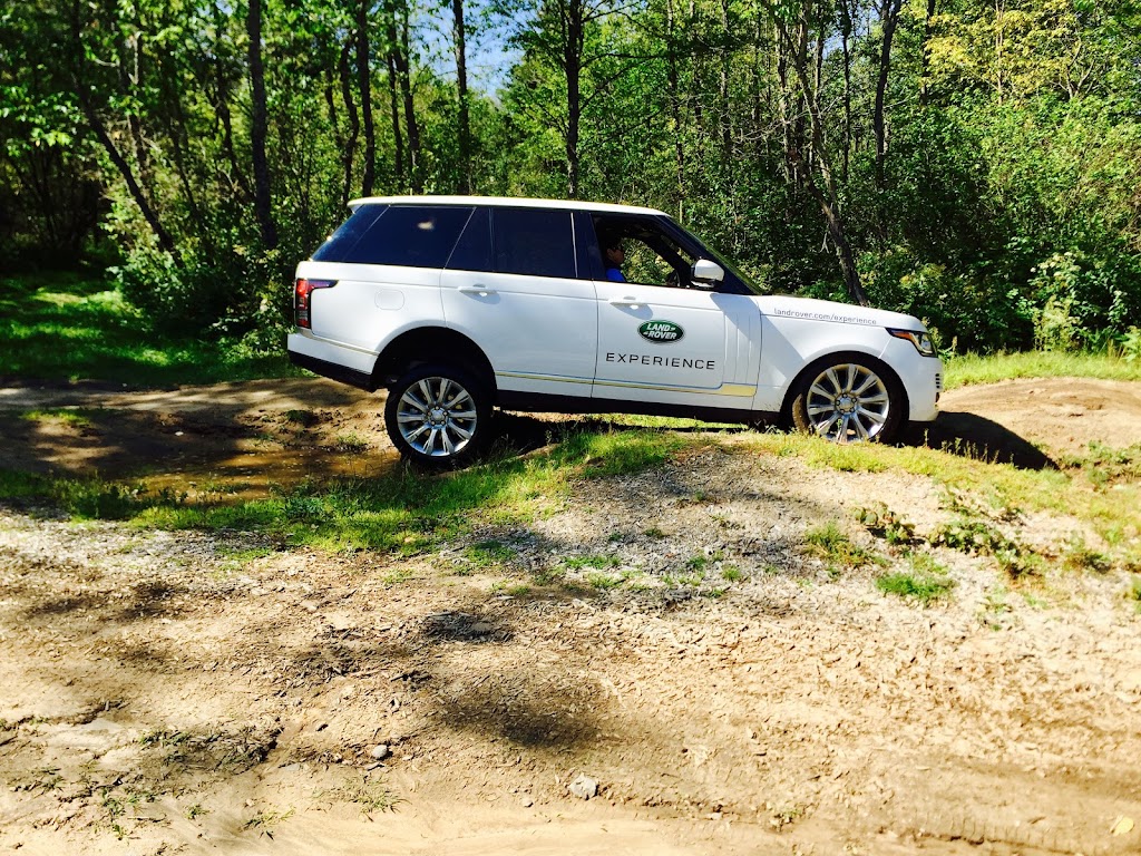 Land Rover Experience Montebello | 392 Rue Notre Dame, Montebello, QC J0V 1L0, Canada | Phone: (819) 423-3038