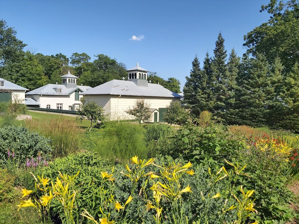 Cataraqui Estate | 2141 Chem. Saint-Louis, Québec, QC G1T 1P9, Canada | Phone: (418) 528-0773