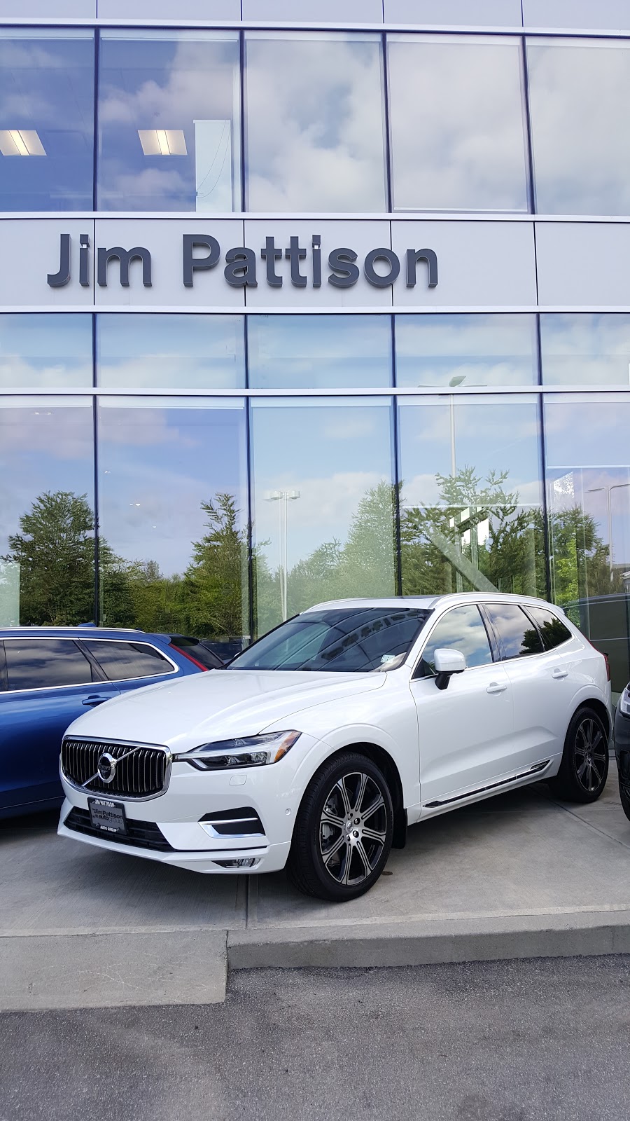 Jim Pattison Volvo of Surrey | 15393 Guildford Dr, Surrey, BC V3R 0H9, Canada | Phone: (604) 588-6088