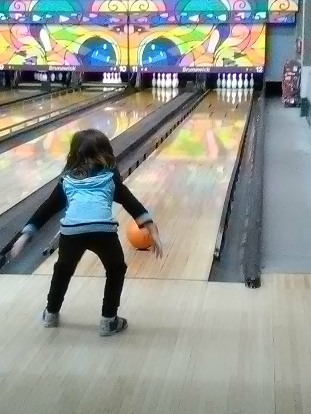 Bowl Inn Bowling Center | 727 Bailey Ave, Buffalo, NY 14206, USA | Phone: (716) 824-9074