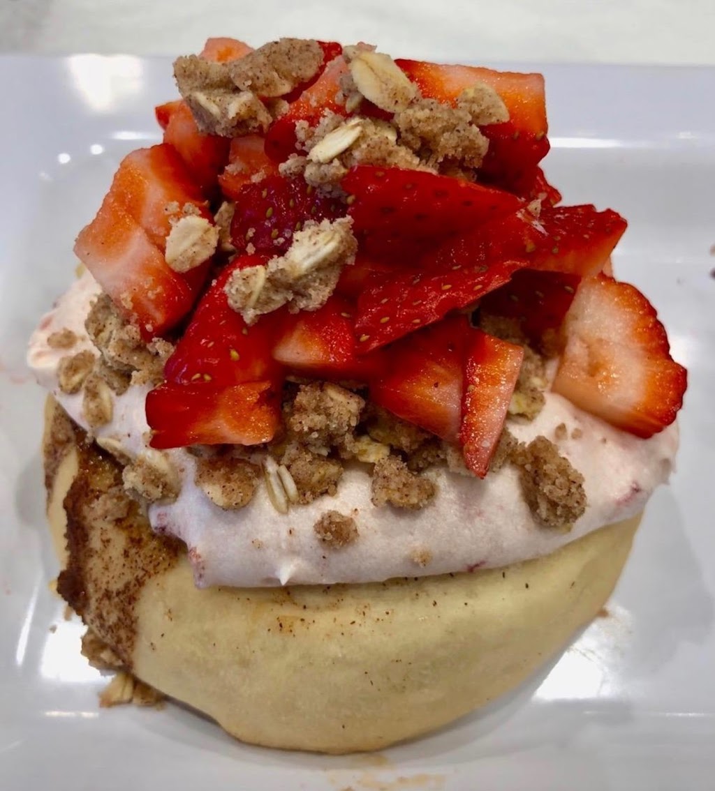 Cinnaholic | 1600 Kenaston Blvd Unit 170, Winnipeg, MB R3P 0Y4, Canada | Phone: (204) 414-2111