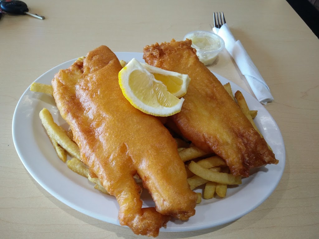 Stanley’s Fish And Chips | 126 Wellington St W, Aurora, ON L4G 2N9, Canada | Phone: (905) 727-9996