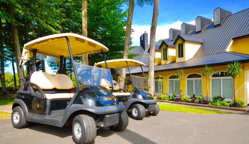 Golf Balmoral | 2107 Rue Cours du Balmoral, Morin-Heights, QC J0R 1H0, Canada | Phone: (450) 226-5656