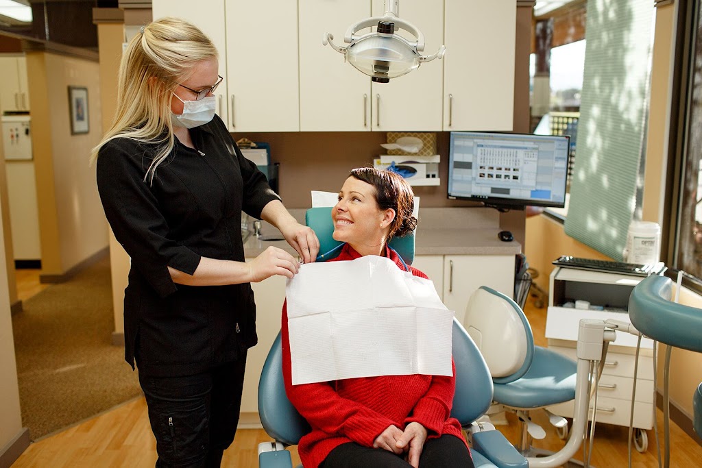 West Coast Family Dental | 3555 Johnston Rd #401, Port Alberni, BC V9Y 8K1, Canada | Phone: (250) 724-3381