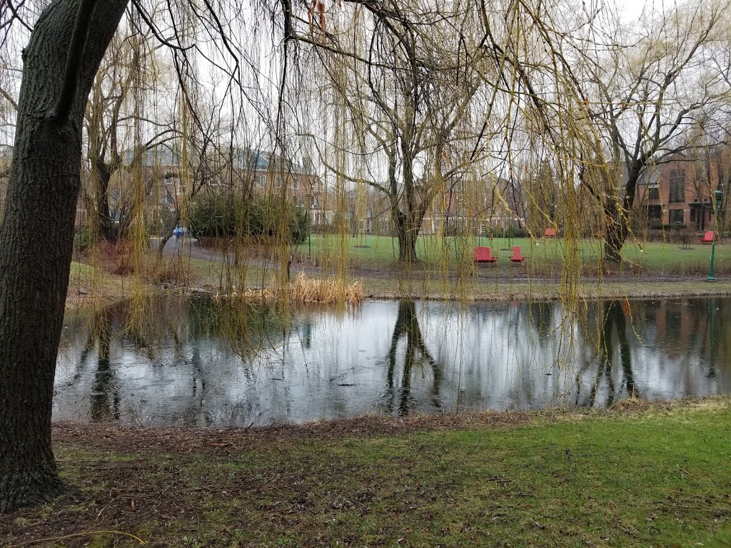 Lacoursière Park | 700 Chemin Marie le Ber, Verdun, QC H3E 1P2, Canada