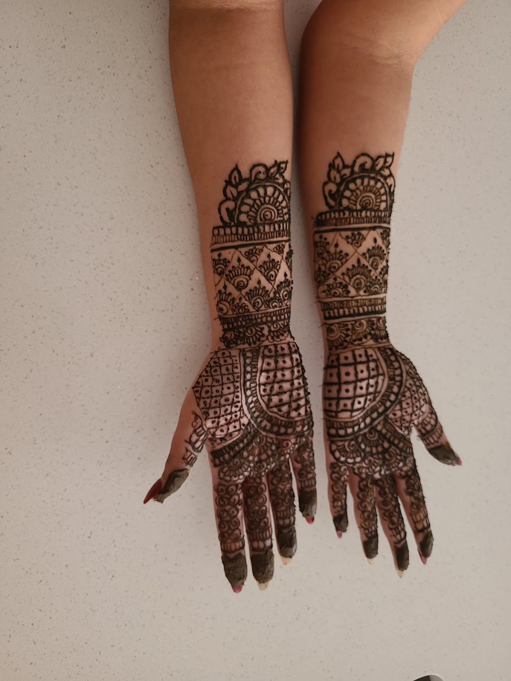 Henna By Mandygill | 33 Saddlelake Gardens NE, Calgary, AB T3J 0R6, Canada | Phone: (604) 362-4057