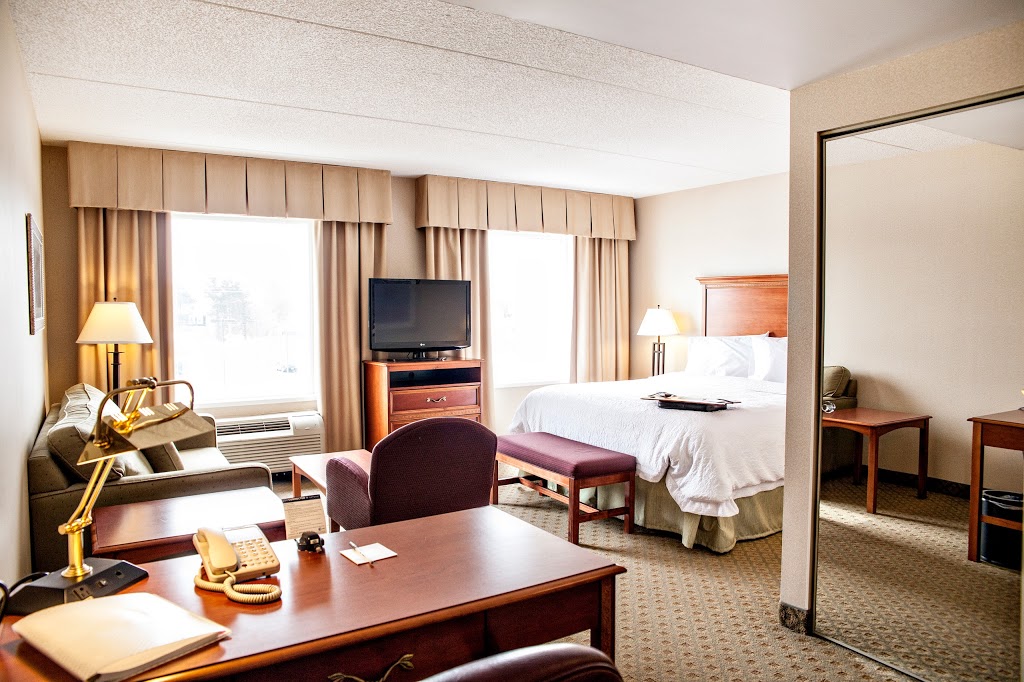 Kitchener Inn & Suites | 4355 King St E, Kitchener, ON N2P 2E9, Canada | Phone: (519) 650-6090