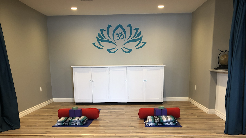 Traditional Rituals Yoga | 1379 Ham Rd, Bath, ON K0H 1G0, Canada | Phone: (613) 888-0557