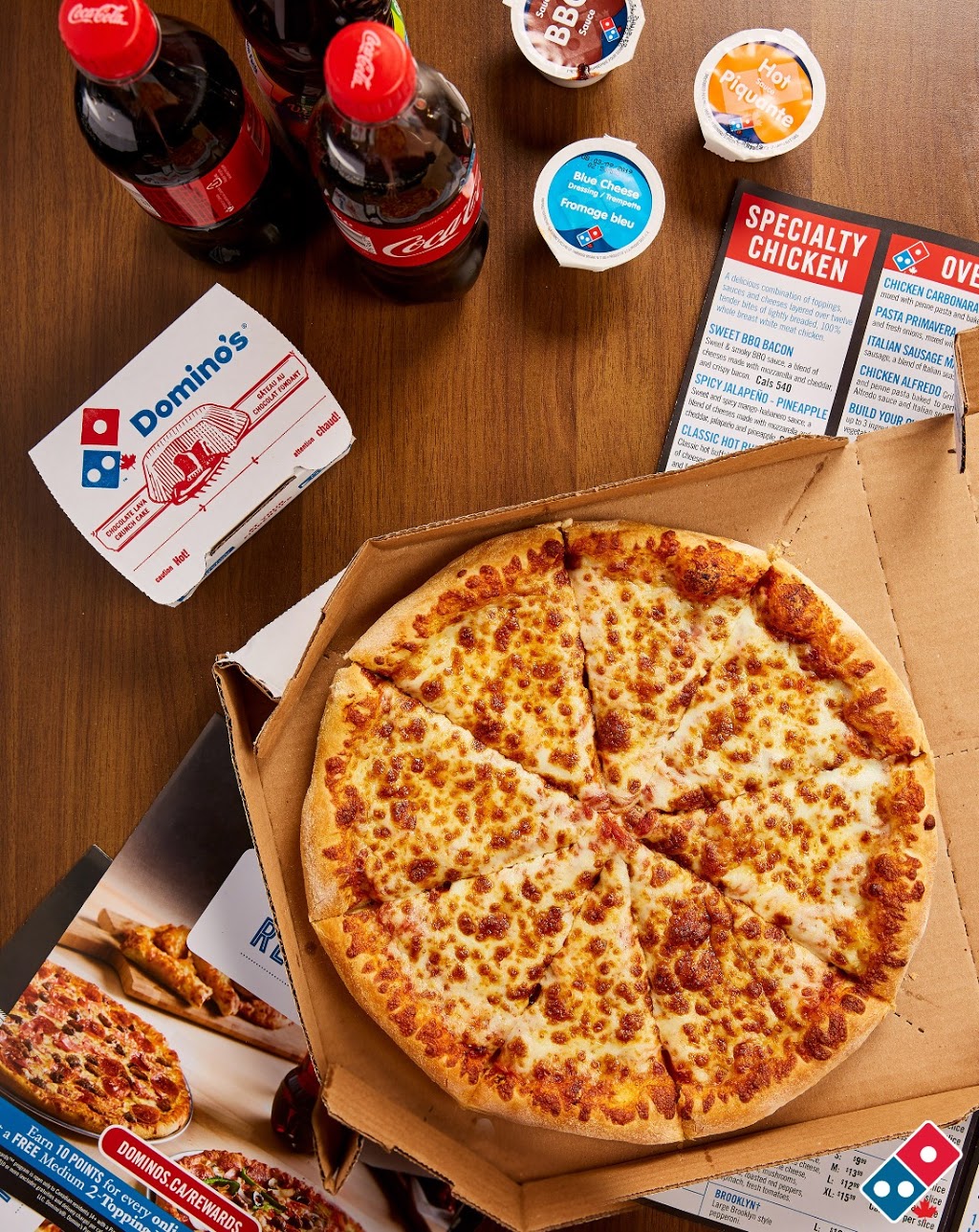 Dominos Pizza | 221 Holiday Inn Dr, Cambridge, ON N3C 3T2, Canada | Phone: (519) 888-0012