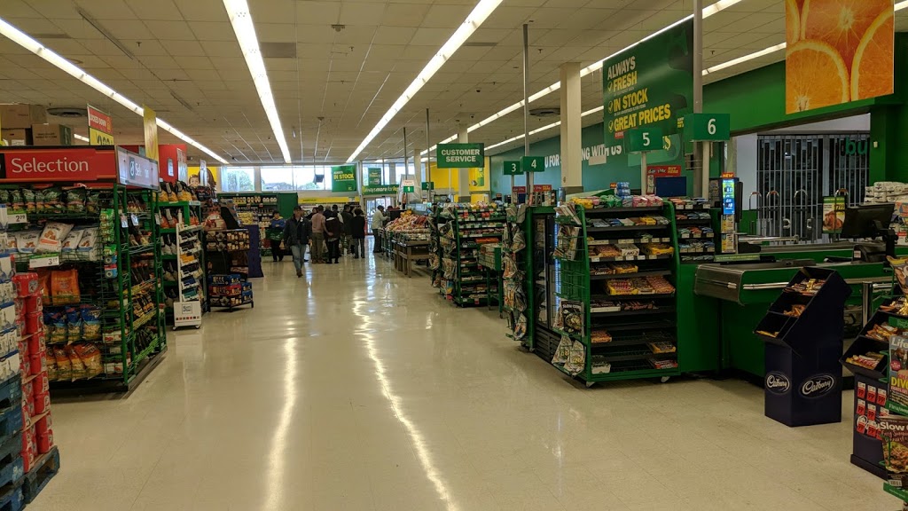 Food Basics | 1571 Sandhurst Cir, Scarborough, ON M1V 1V2, Canada | Phone: (416) 412-3100