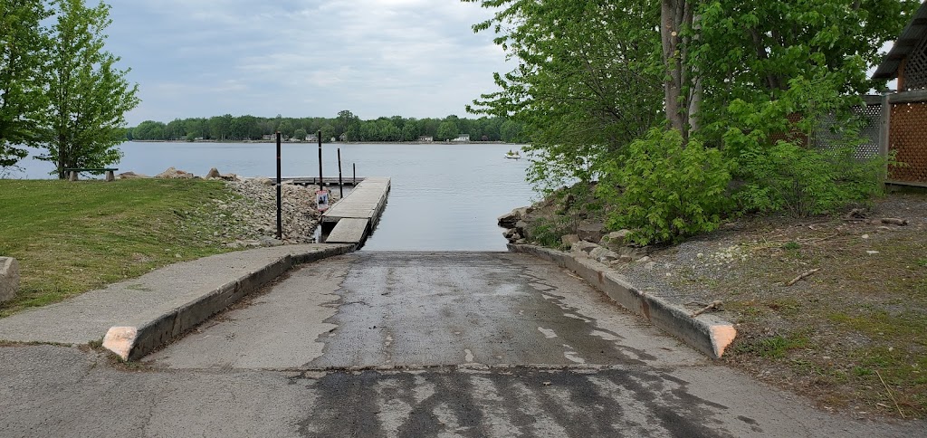 Descente Bateau Pointe-Séguin | 47 Chem. de la Pointe-Séguin, Rigaud, QC J0P 1P0, Canada | Phone: (450) 231-1019