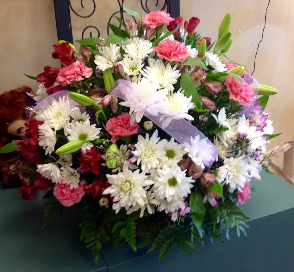 Bita Floral | 728 Anderson St Unit 8, Whitby, ON L1N 3V6, Canada | Phone: (905) 233-8595