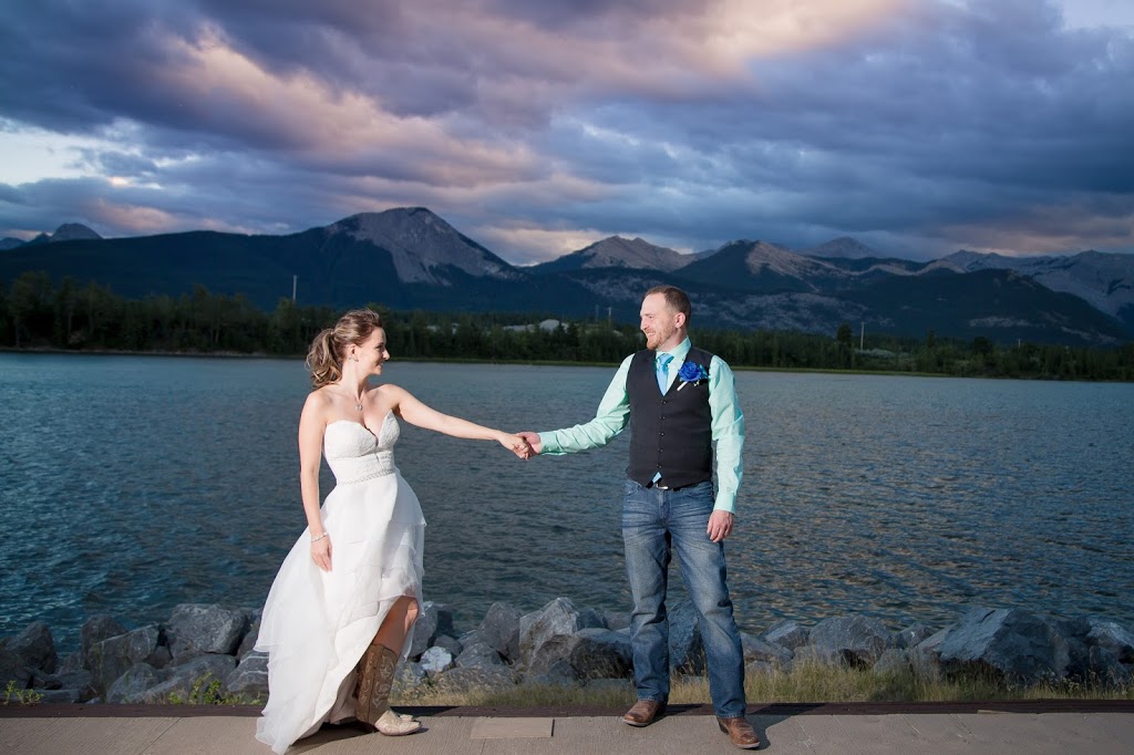 Kananaskis Guest Ranch | Range Rd 83B, Bighorn No. 8, AB T0L, Canada | Phone: (403) 673-3737