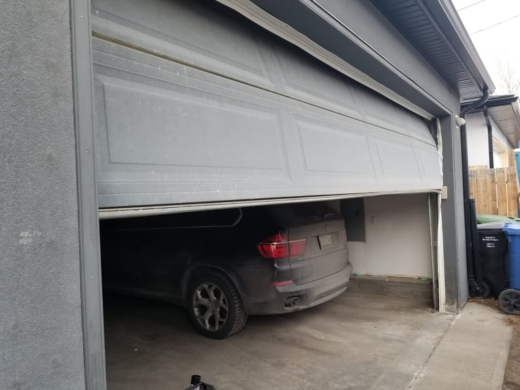 Calgary Garage Door Fix | 99 Copperstone Park SE #2318, Calgary, AB T2Z 5C9, Canada | Phone: (403) 990-9536