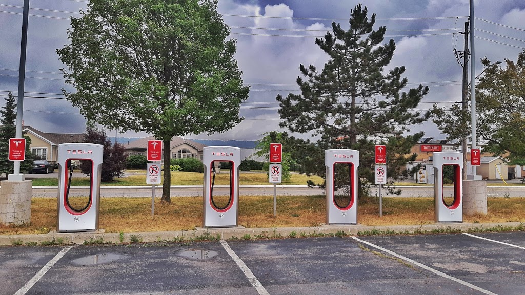 Tesla Supercharger | 4 Windward Dr, Grimsby, ON L3M 4E8, Canada | Phone: (877) 798-3752