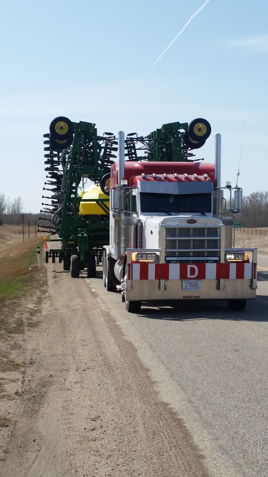 Hastie Hauling | Trochu, AB T0M 2C0, Canada | Phone: (403) 588-7926