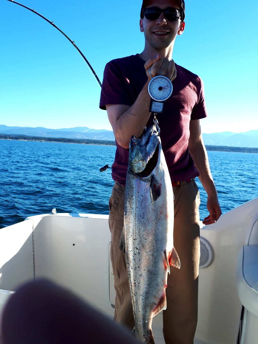 i Charter and Tour | 1055 Lee Rd, Parksville, BC V9P 2E1, Canada | Phone: (250) 713-7071