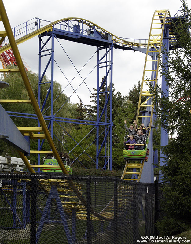 The Fly | 1 Canadas Wonderland Drive, Maple, ON L6A 1S6, Canada | Phone: (905) 832-7000