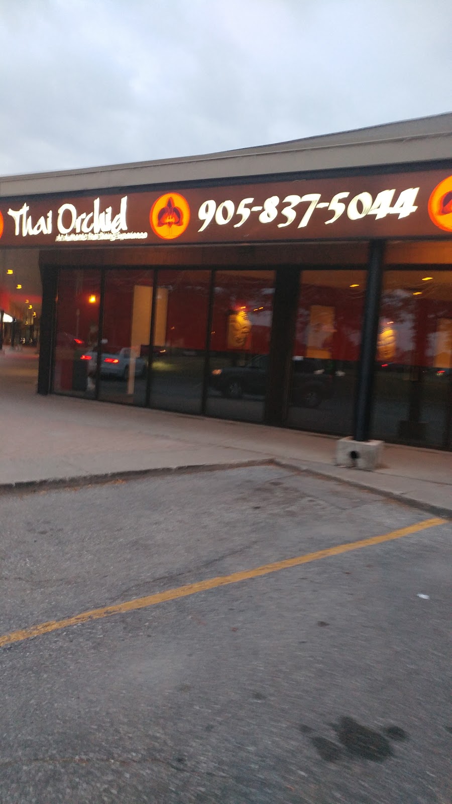 Thai Orchid Restaurant | 1450 Kingston Rd, Pickering, ON L1V 1W9, Canada | Phone: (905) 837-5044