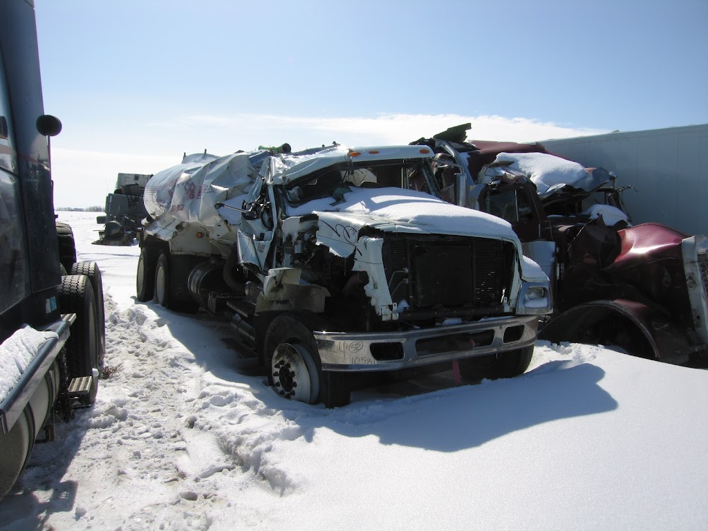 Duanes Trucking Ltd | 40029 Range Rd 243, Alix, AB T0C 0B0, Canada | Phone: (403) 784-2501