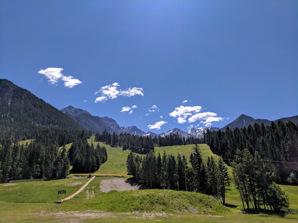 Fairmont Hot Springs Resort Ski Area | 5225 Fairmont Resort Road, Fairmont Hot Springs, BC V0B 1L1, Canada | Phone: (250) 345-6029