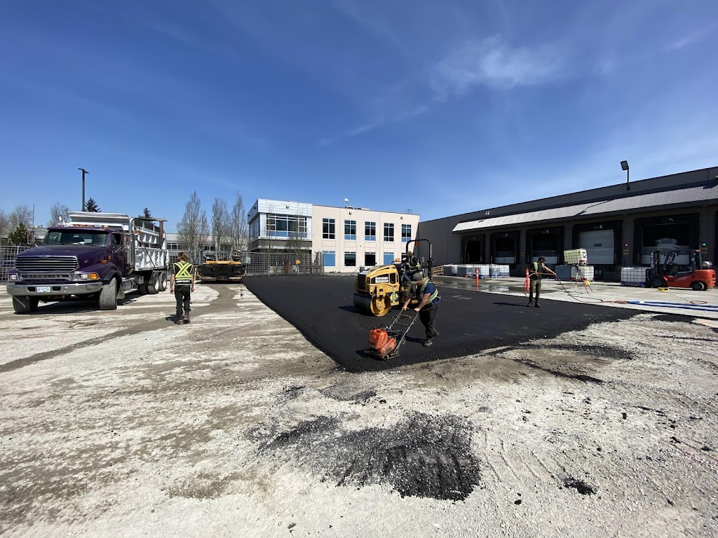 Burnaby Blacktop Ltd. - Langley | 1777 240 St, Langley Twp, BC V2Z 1L1, Canada | Phone: (778) 855-0513