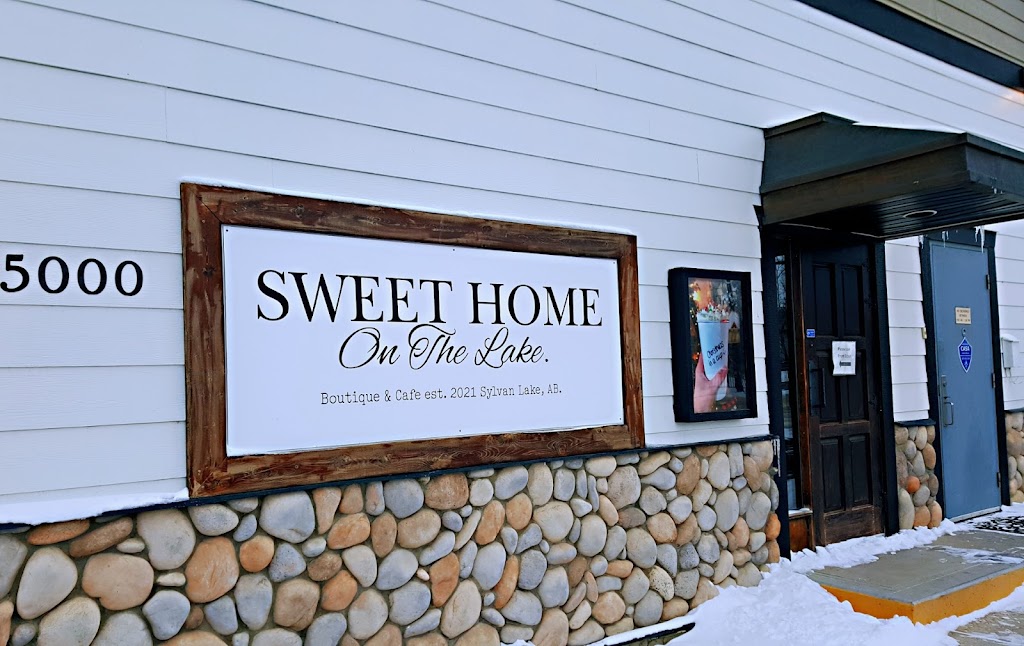 Sweet Home on the Lake | 5000 Lakeshore Dr, Sylvan Lake, AB T4S 2L7, Canada | Phone: (403) 864-5275