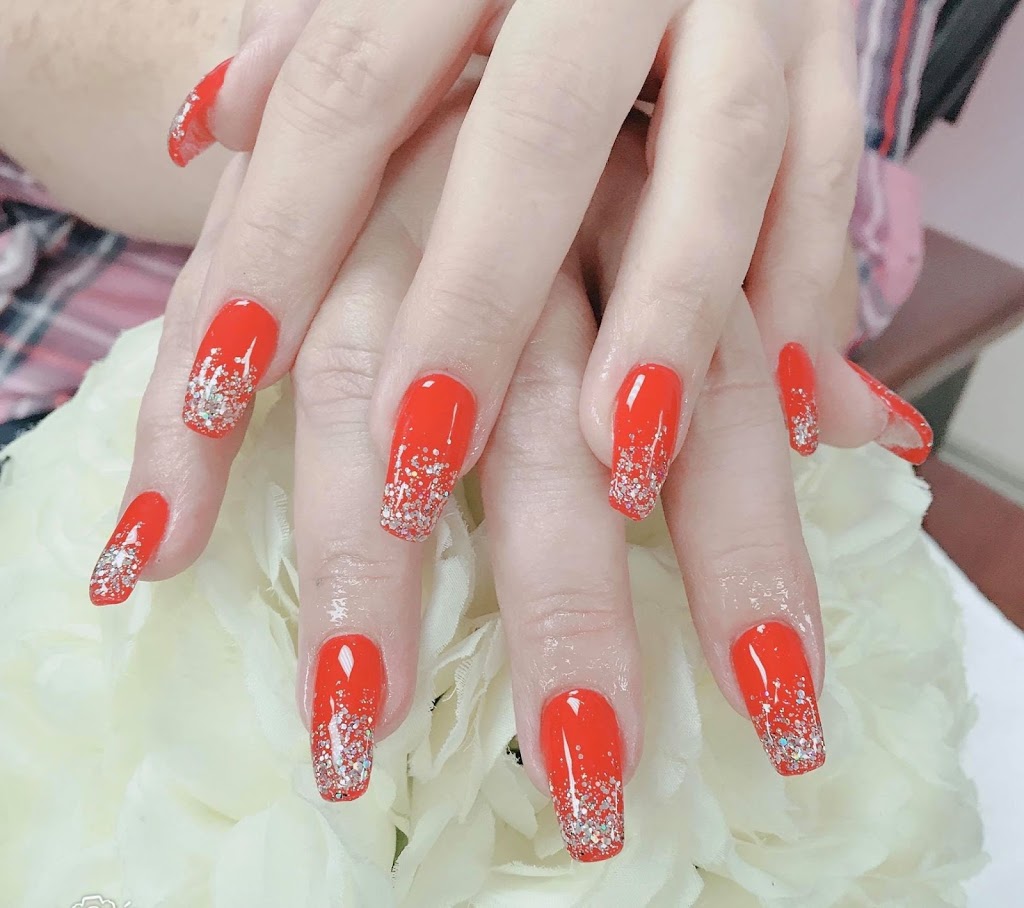 Easy Nails | 1375 Southdown Rd, Mississauga, ON L5J 2Z1, Canada | Phone: (905) 855-1888