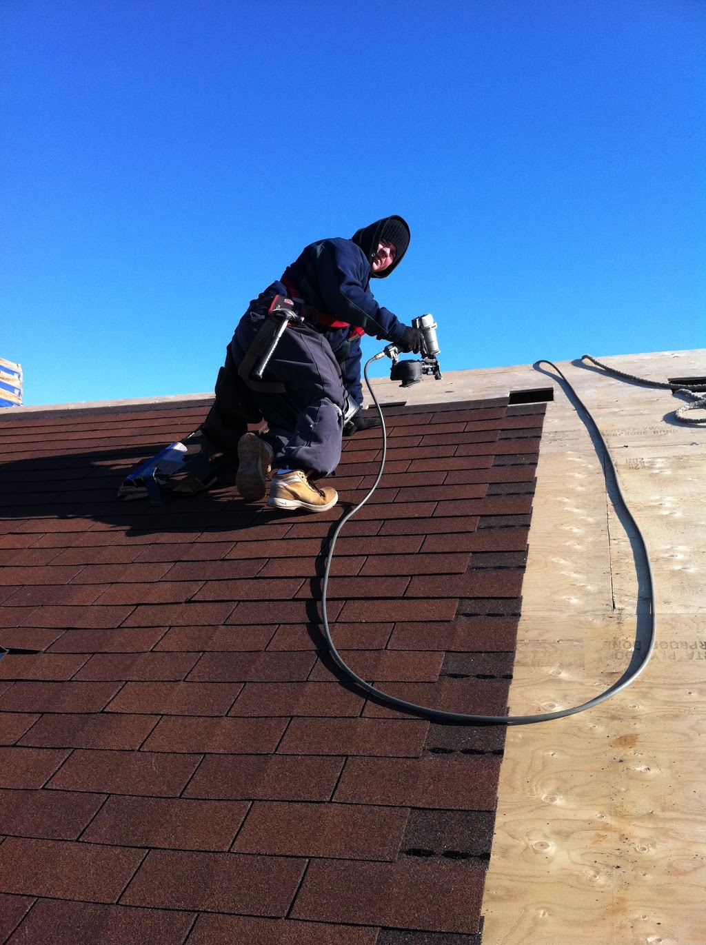 Roofing Gods Amherstburg | 9848 Walker Rd, McGregor, ON N0R 1J0, Canada | Phone: (519) 816-6447