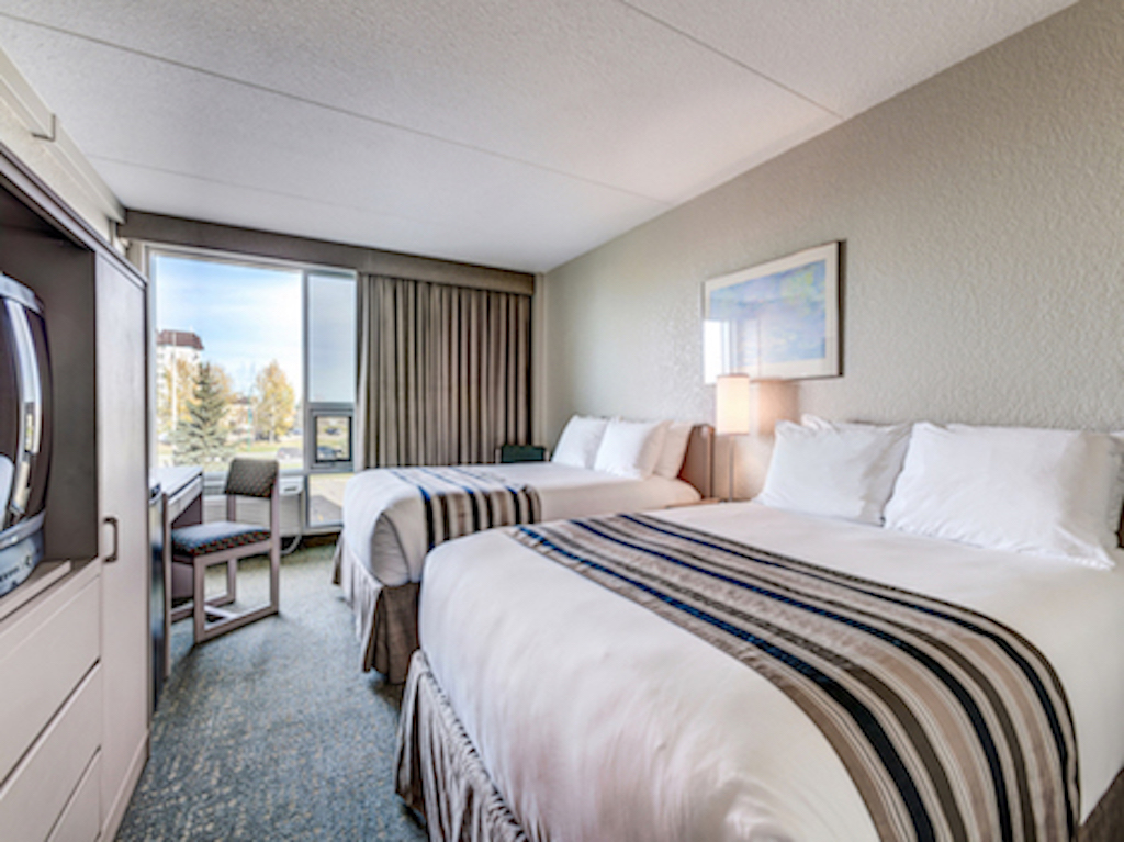 Heritage Inn Hotel & Convention Centre | 102 Cardinal Crescent, Saskatoon, SK S7L 6H6, Canada | Phone: (306) 665-8121