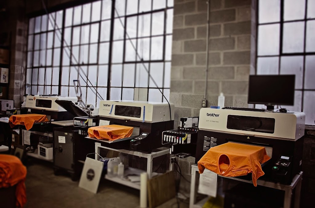 Sterling Screen Printing | 18 Raitherm Rd, North York, ON M6B 3X9, Canada | Phone: (647) 402-9462