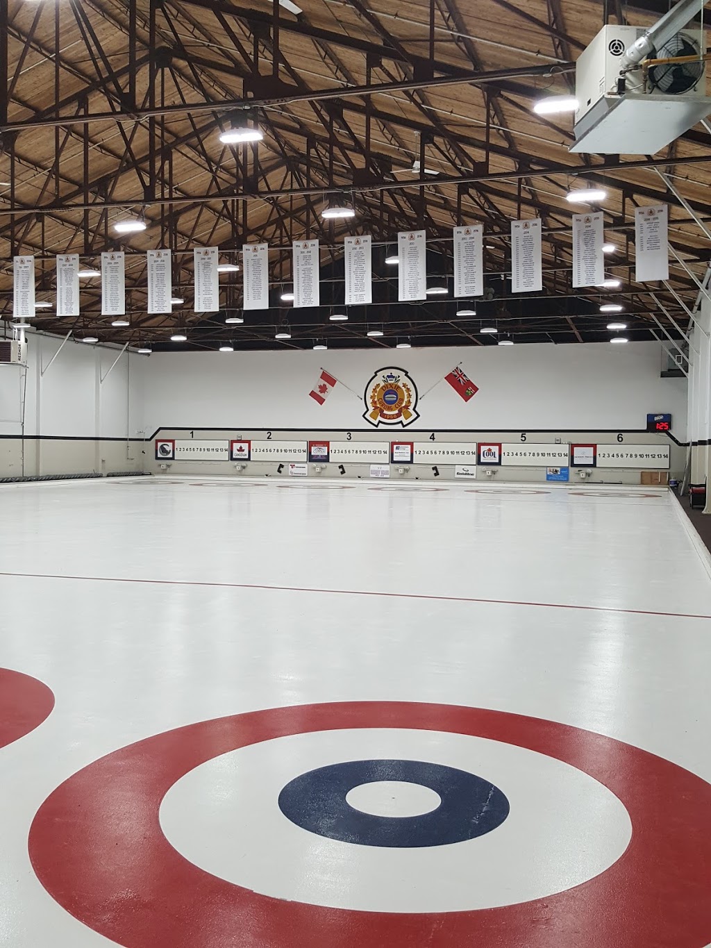 Dixie Curling Club | 3071 Palstan Rd, Mississauga, ON L4Y 2Z7, Canada | Phone: (905) 276-1777