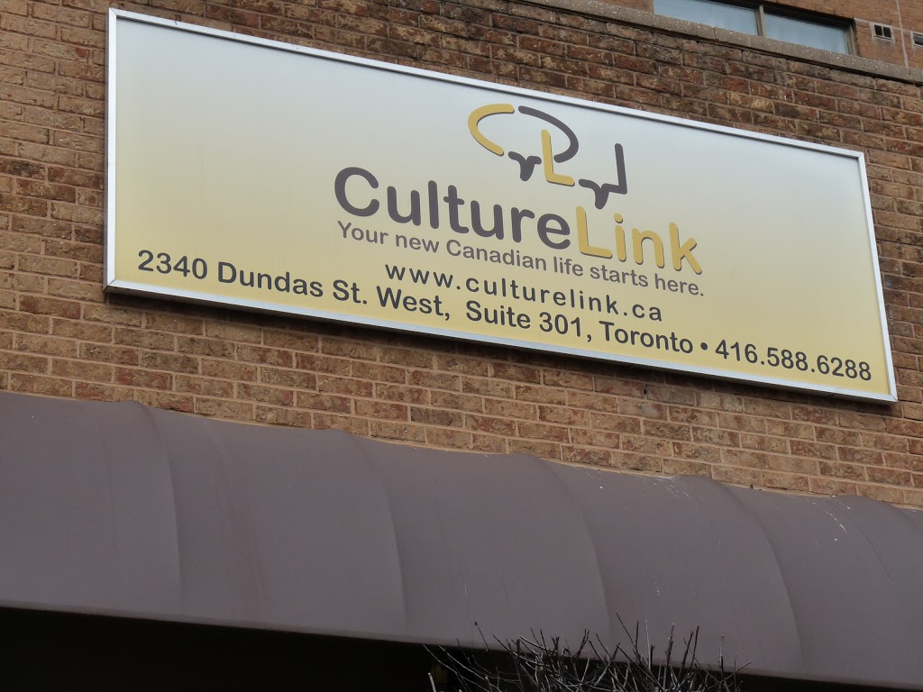 CultureLink Settlement and Community Services | The Crossways, 2340 Dundas St W, Toronto, ON M6P 4A9, Canada | Phone: (416) 588-6288