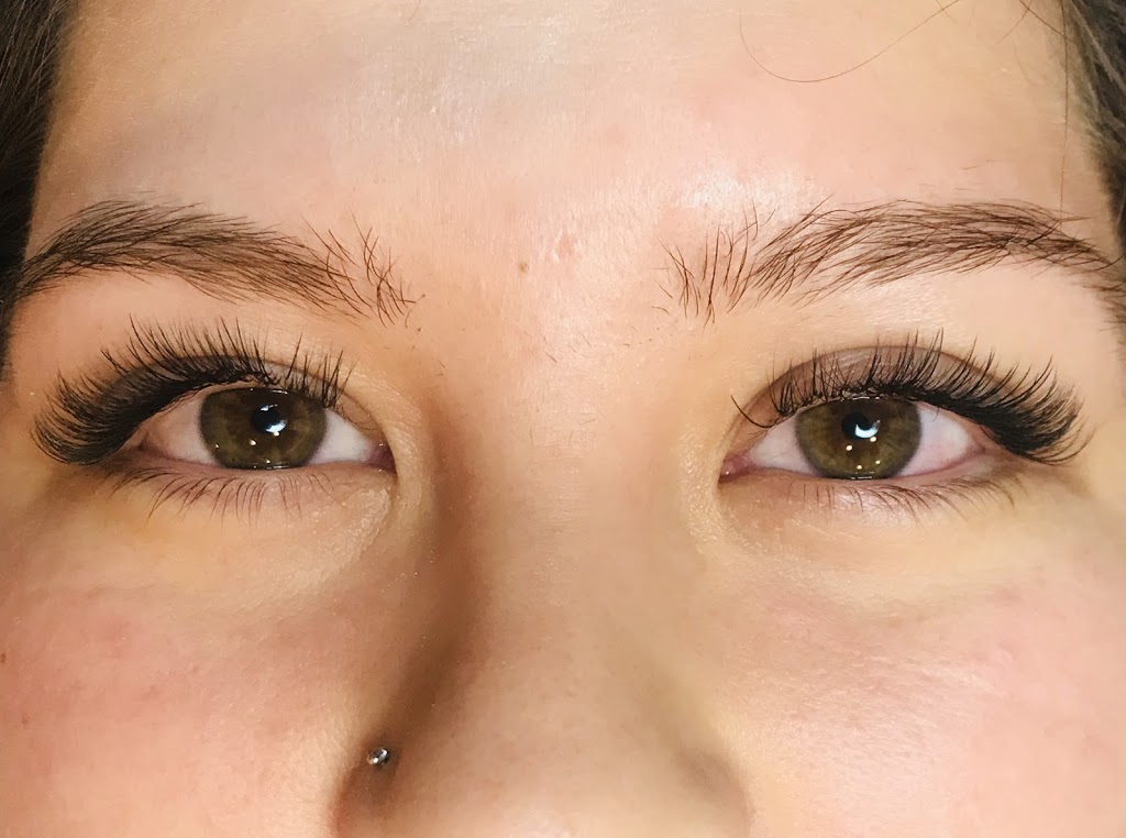 Hello Lashes by Ashley | 75 Millburn Dr, Bowmanville, ON L1C 5L7, Canada | Phone: (647) 207-8907