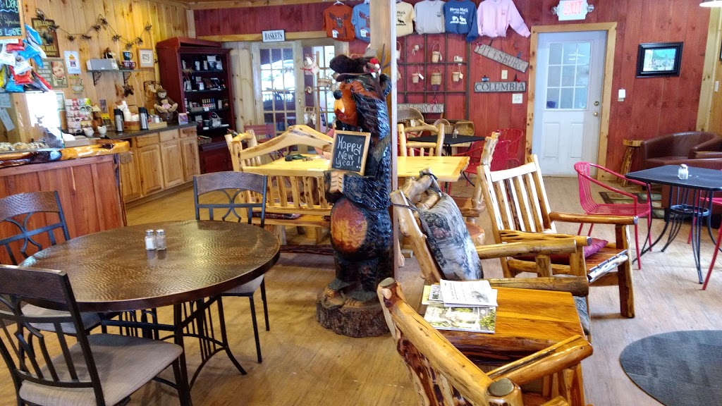 Moose Muck Coffee House | 25 Parsons St, Colebrook, NH 03576, USA | Phone: (603) 237-4677