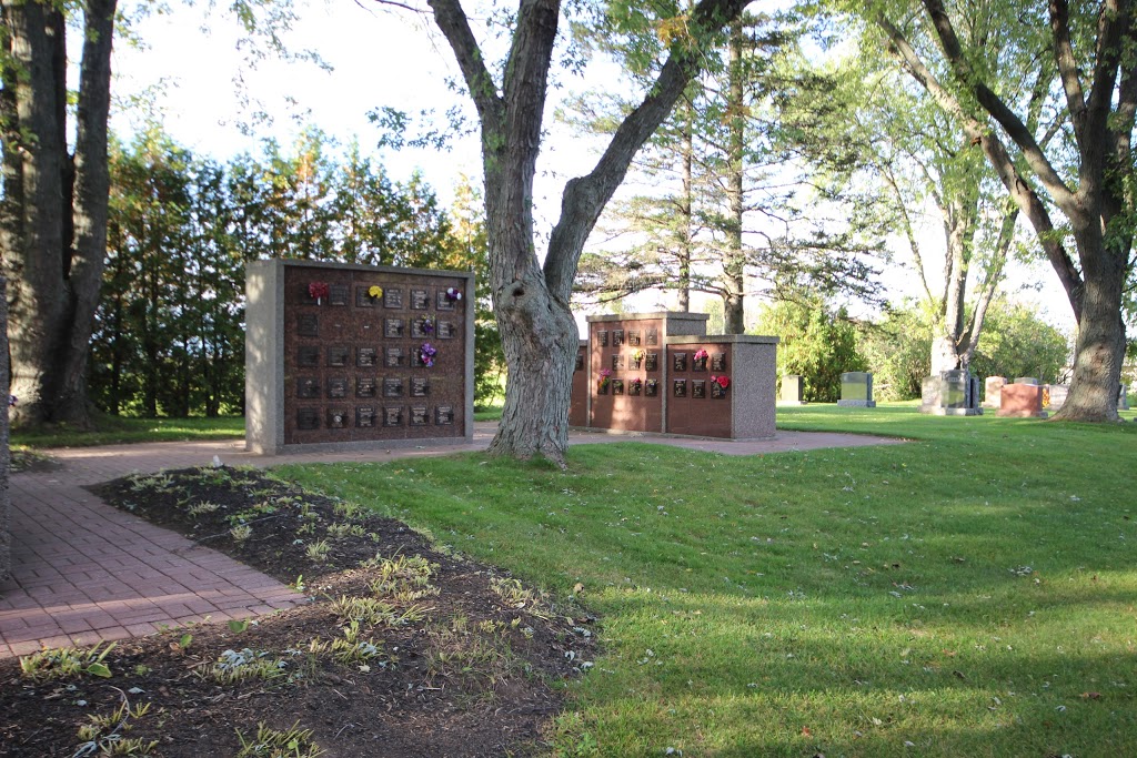 Roselawn Memorial Gardens & Crematorium | 2451 County Rd 15, Maitland, ON K0E 1P0, Canada | Phone: (613) 348-3405