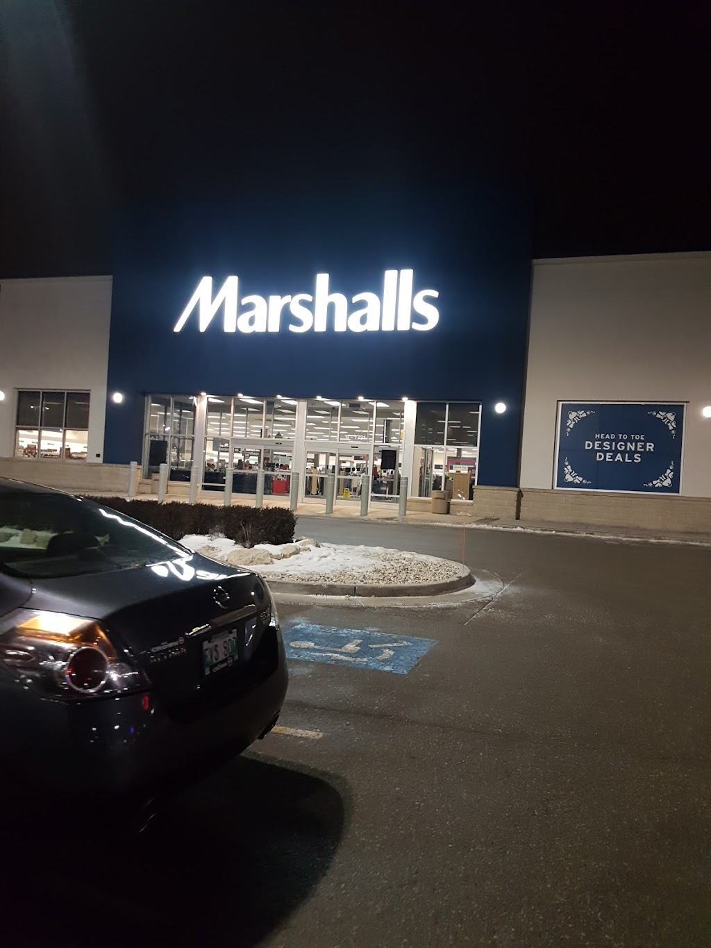 Marshalls | 1731 Kenaston Blvd, Winnipeg, MB R3Y 1V5, Canada | Phone: (204) 488-7545