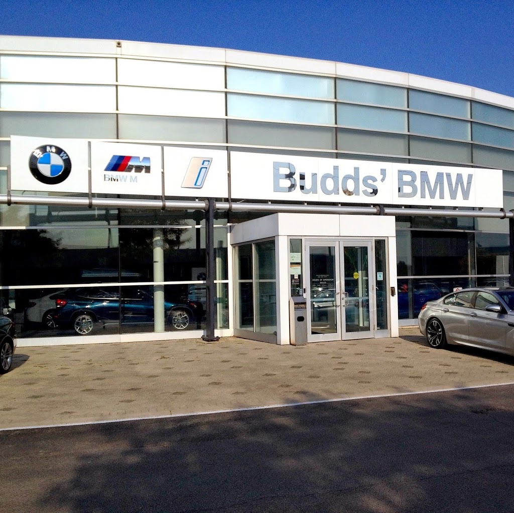 Budds BMW | 2454 S Service Rd W, Oakville, ON L6L 5M9, Canada | Phone: (905) 845-3577