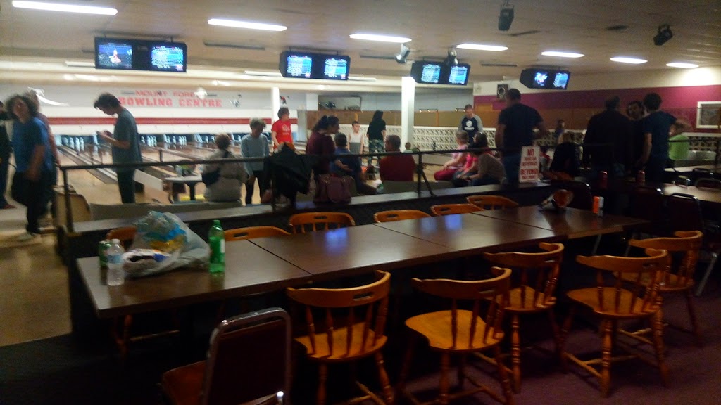 Mount Forest Bowling Centre | 350 Foster St, Mount Forest, ON N0G 2L1, Canada | Phone: (519) 323-4237