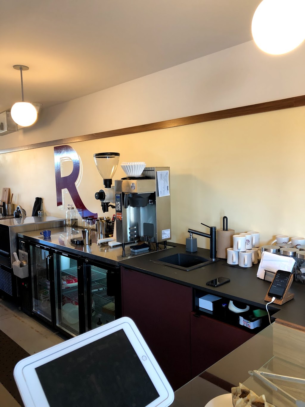 Reunion Island Coffee | 28 Bathurst St, Toronto, ON M5V 0C6, Canada