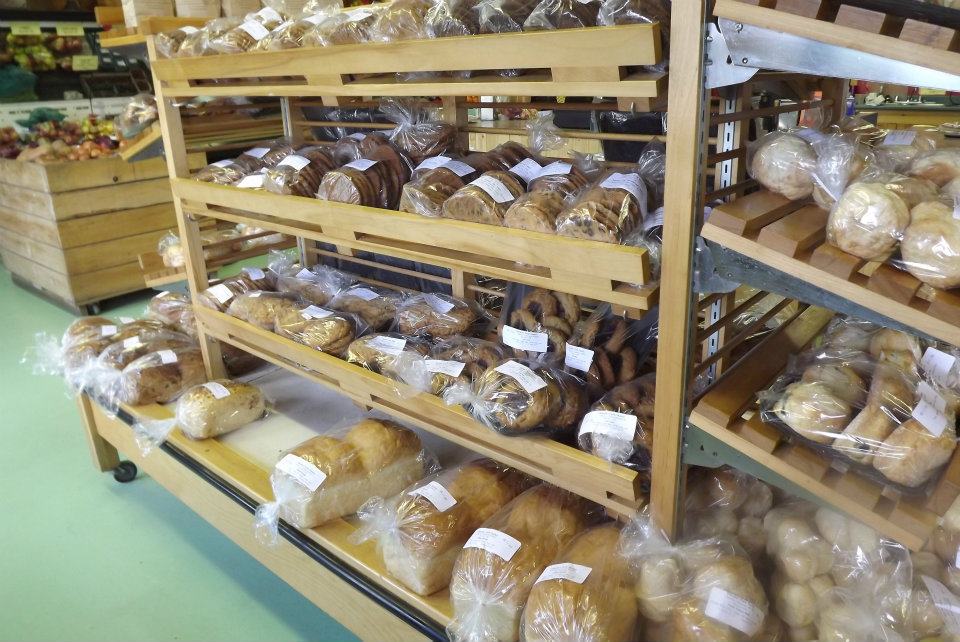 Elderkins Farm Market, Bakery, & U-Pick | 10362 Nova Scotia Trunk 1, Wolfville, NS B4P 2R2, Canada | Phone: (902) 542-7198