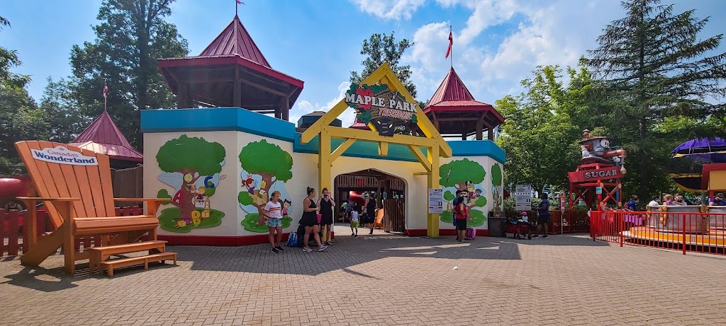 Maple Park Treehouse | 1 Canadas Wonderland Drive, Maple, ON L6A 1S6, Canada | Phone: (905) 832-7000