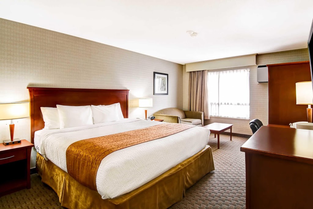 Quality Inn | 2899 King St E, Kitchener, ON N2A 1A6, Canada | Phone: (519) 894-3500