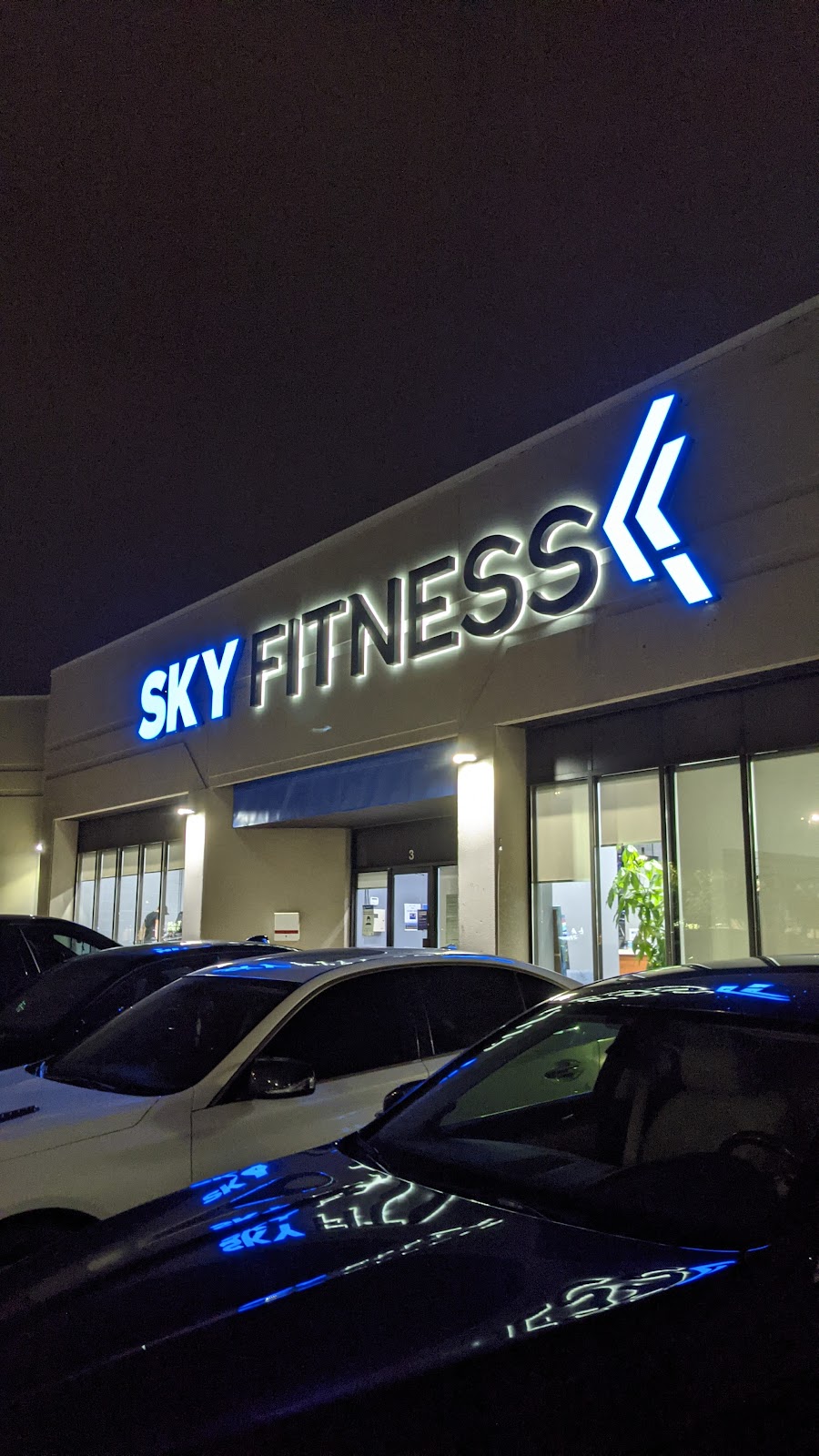 SkyFitness | 3345 Laird Rd #3, Mississauga, ON L5L 5R6, Canada | Phone: (905) 569-9991