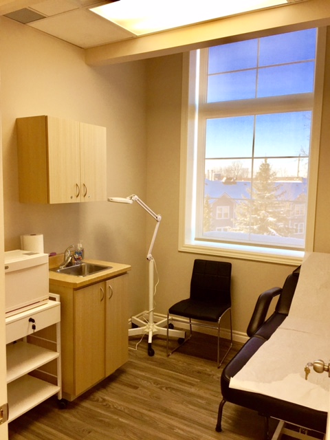 Ancaster Joint Clinic | 81 Wilson St W #303, Ancaster, ON L9G 1N1, Canada | Phone: (289) 239-8537