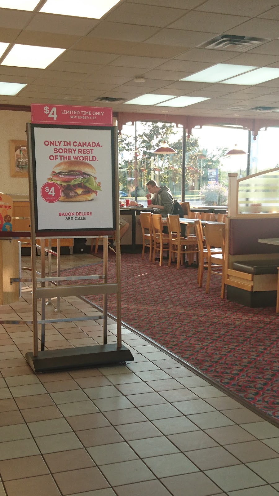 Wendys | 2304 Royal Windsor Dr, Oakville, ON L6J 7Y1, Canada | Phone: (905) 845-9025