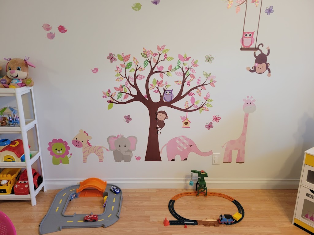 Nursery Les Petits Explorateurs | 7178 Rue du Hêtre, Terrebonne, QC J7M 1L3, Canada | Phone: (438) 270-6650