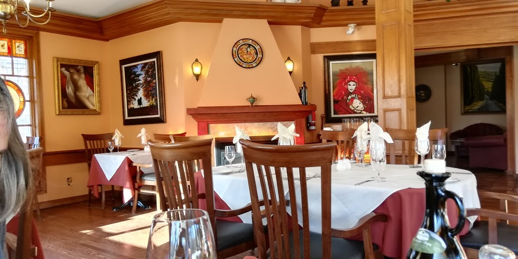 Terra Cotta Inn | 175 King St, Terra Cotta, ON L7C 1P2, Canada | Phone: (905) 873-2223