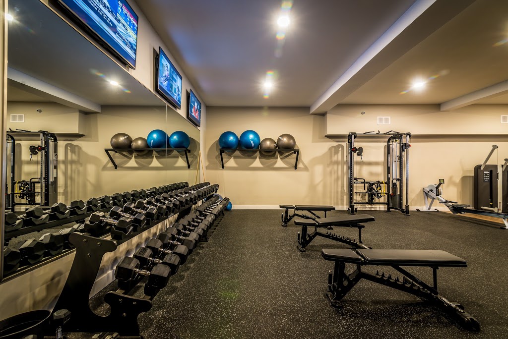 Momentum Fitness | 299 Ottawa St N, Hamilton, ON L8H 3Z8, Canada | Phone: (289) 775-6787