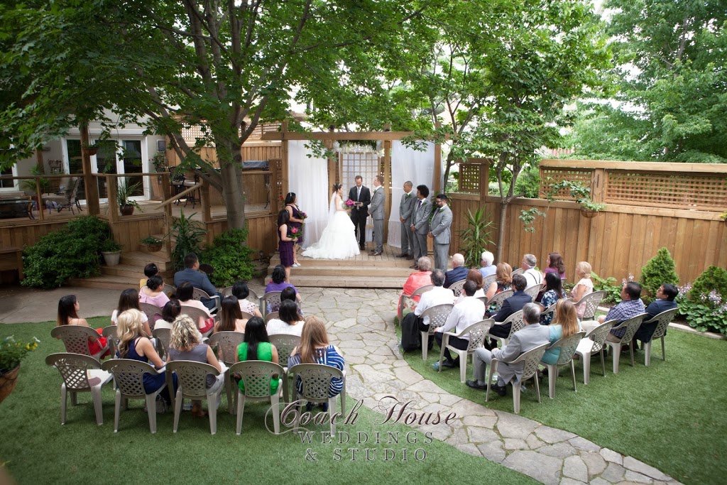 Coach House Weddings | 1620 Cawthra Ct, Mississauga, ON L5G 4L2, Canada | Phone: (905) 990-0555